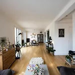 Atelier St Didier-spacieux Avec Grand Balcon-saone アパート *