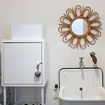 Atelier St Didier-spacieux Avec Grand Balcon-saone アパート