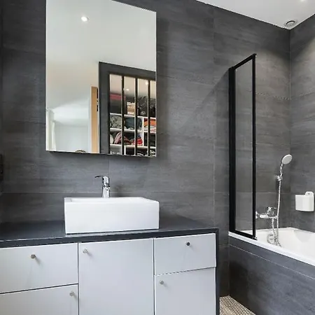 Apartament Atelier St Didier-spacieux Avec Grand Balcon-saone